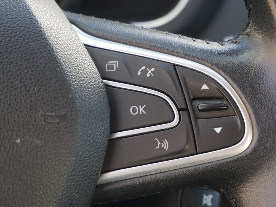 RENAULT GRAND SCÉNIC 1.2 TCe ZEN COLLECTION 97KW_Renting Master