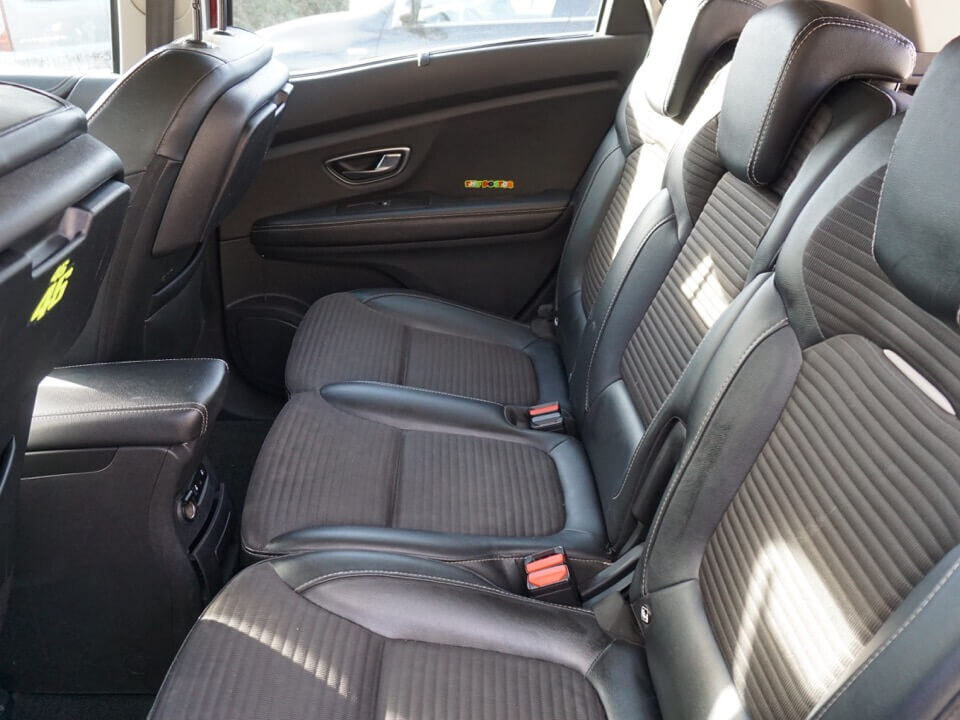 RENAULT GRAND SCÉNIC 1.2 TCe ZEN COLLECTION 97KW_Renting Master